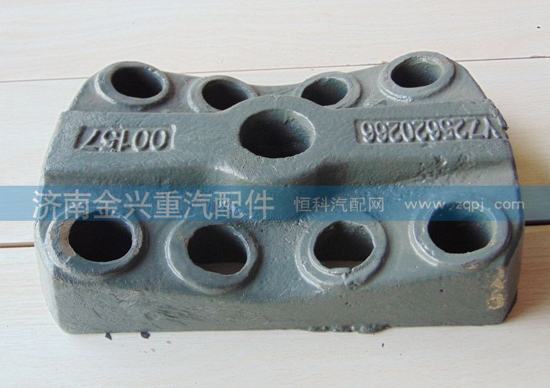 YZ25620266,后簧盖板,济南联乐汽车零部件有限公司