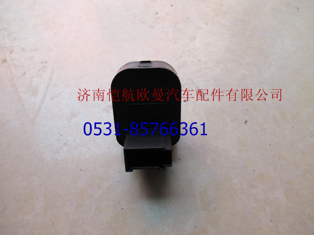 H4373040022A0,电动后视镜开关GTL,济南恺航欧曼汽车配件有限公司