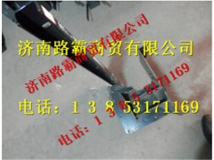 35084030010,重工翼板前支架,济南汇德卡汽车零部件有限公司