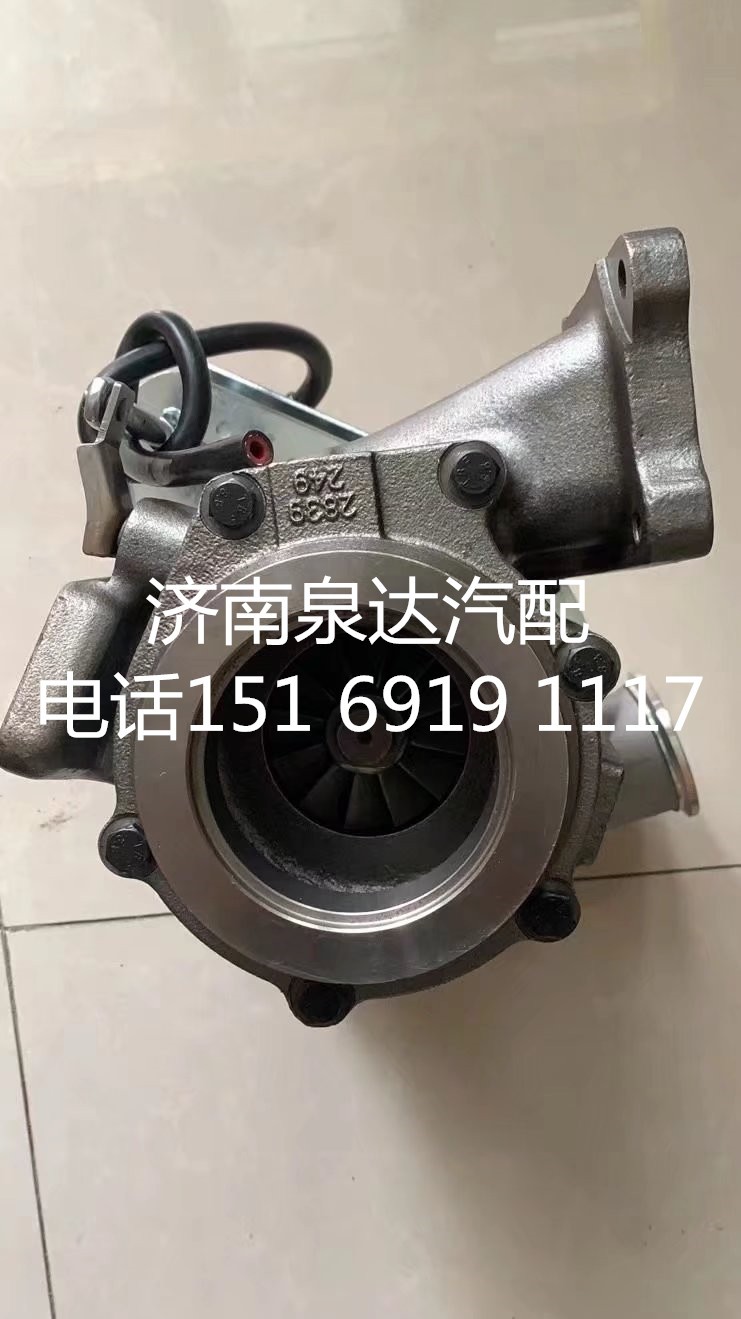 中国重汽汕德卡T5GT7H曼发动机废气涡轮增压器增压机/VG1238110004