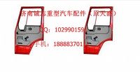 重汽豪沃驾驶室车门总成